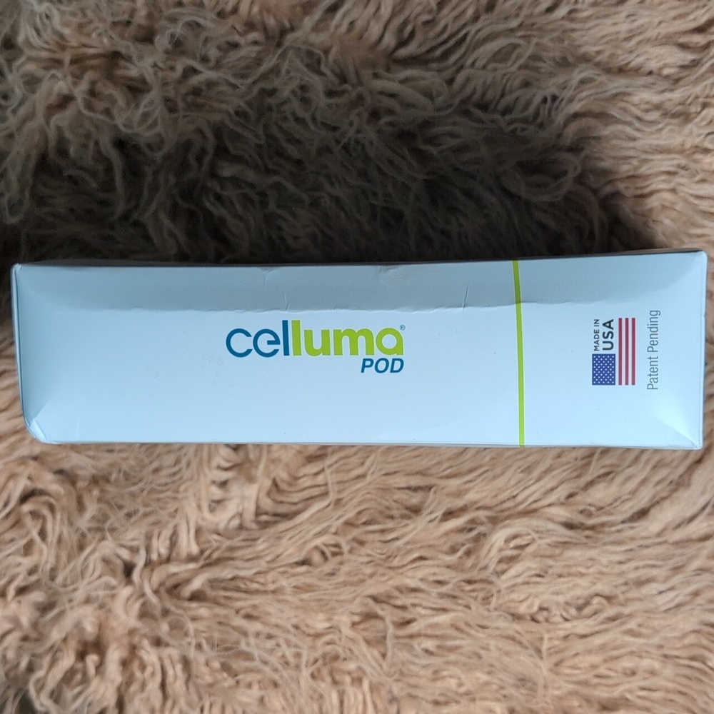 Celluma POD Rejuvenating Light Therapy Device Blue Red Infrared Wrinkles Acne - Picture 3 of 8